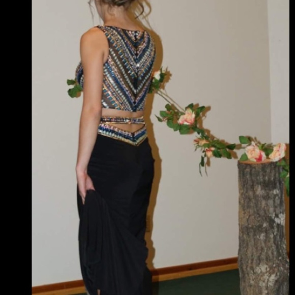 Formal Dress - Picture 2 of 2